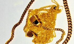 時計・眼鏡・補聴器 ・宝飾シライシ