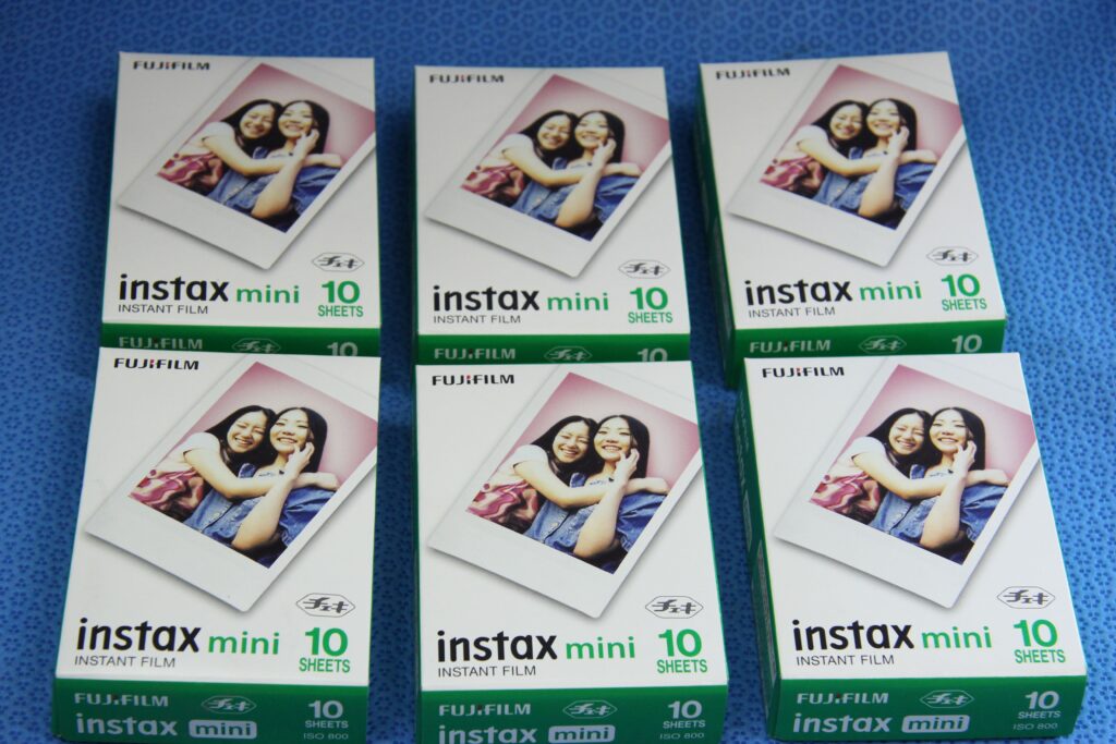 チェキフィルム　入荷