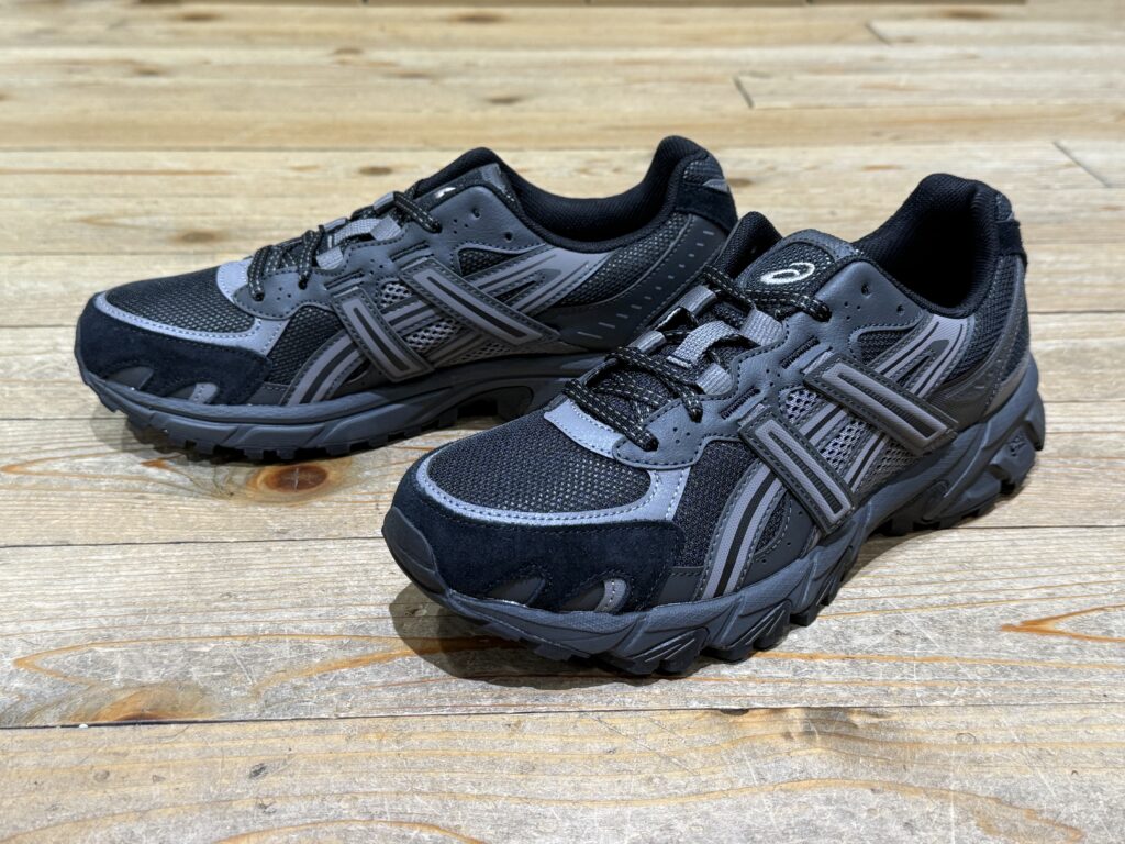 アシックス ASICS SPORTSTYLE 『GEL-SONOMA TR62』