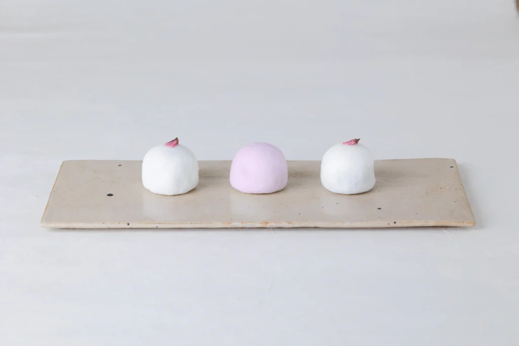 【春季限定菓子】薯蕷饅頭　桜